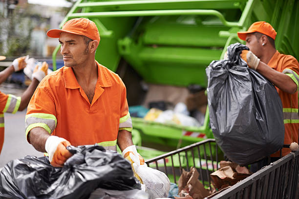 Best Yard Cleanup Services  in Seneca, KS